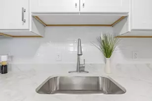 170 Gore St, Cambridge, MA 02141 - Photo 7