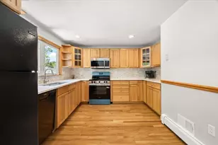 3 Selwyn Rd, Braintree, MA 02184 - Photo 9
