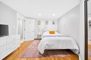 352 Tappan St, Brookline, MA 02445 - Photo 23