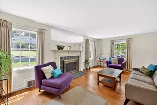 121 Benz St, Springfield, MA 01118 - Photo 9