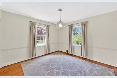 121 Benz St, Springfield, MA 01118 - Photo 15