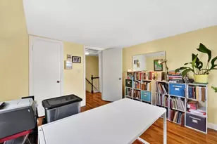 121 Benz St, Springfield, MA 01118 - Photo 33