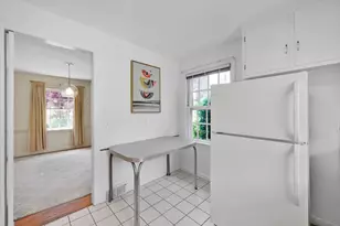 121 Benz St, Springfield, MA 01118 - Photo 17