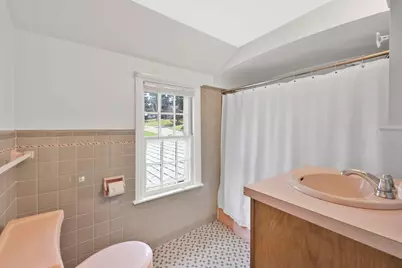 121 Benz St, Springfield, MA 01118 - Photo 29