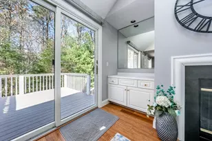 21 Rolling Green Ln, Mashpee, MA 02649 - Photo 11