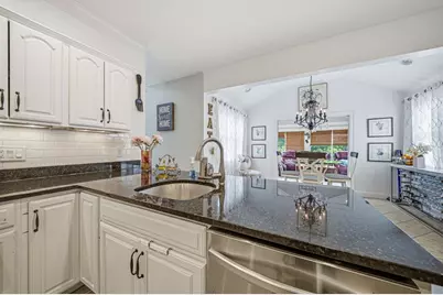 894 Liberty St #10, Braintree, MA 02184 - Photo 15