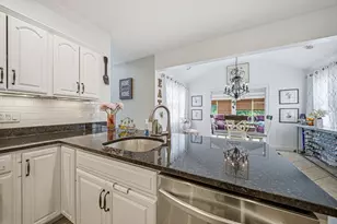 894 Liberty St, Braintree, MA 02184 - Photo 15