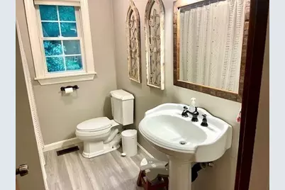 150 Rochdale St, Auburn, MA 01501 - Photo 29