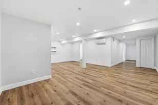 32 N Prospect St, Amherst, MA 01002 - Photo 21