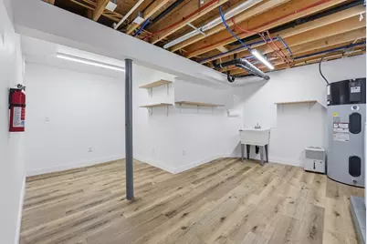 32 N Prospect St #4, Amherst, MA 01002 - Photo 23