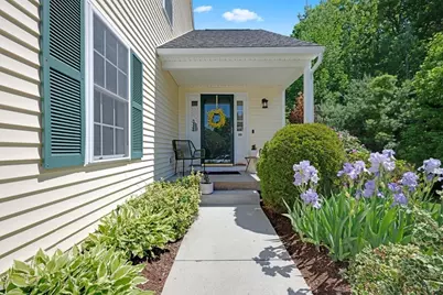 29 Coldspring Dr #D, Sutton, MA 01590 - Photo 1