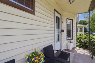 23 Plain St, Fitchburg, MA 01420 - Photo 3