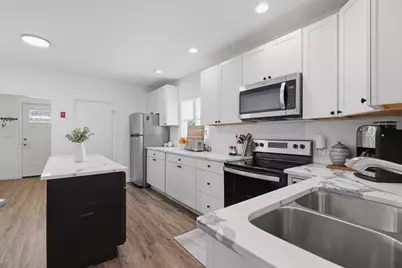 23 Plain St, Fitchburg, MA 01420 - Photo 11