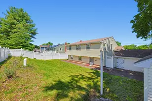 93 Rogers Dr, Stoughton, MA 02072 - Photo 27