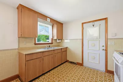93 Rogers Drive, Stoughton, MA 02072 - Photo 9