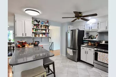 9 Hazen St, Chelmsford, MA 01824 - Photo 7
