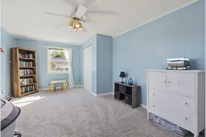 2 Theresa Rd, Stoneham, MA 02180 - Photo 17