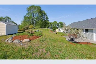 2 Theresa Rd, Stoneham, MA 02180 - Photo 25