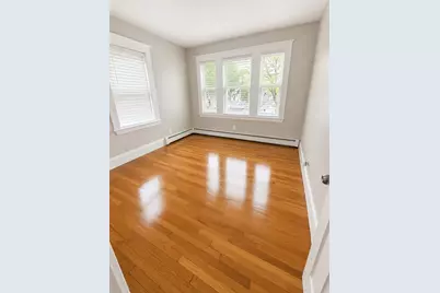 196 Washinton Street #2, Lynn, MA 01902 - Photo 3