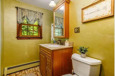 315 Burrage St, Lunenburg, MA 01462 - Photo 23