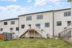 10 Windsor St, Worcester, MA 01605 - Photo 33