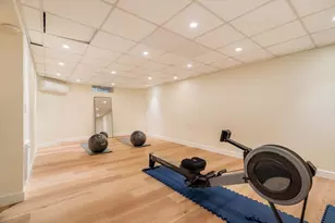 17 Chesham Rd, Brookline, MA 02445 - Photo 29