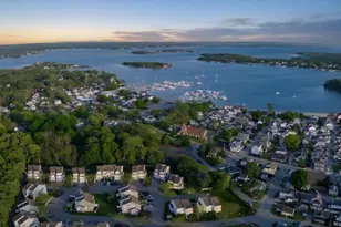 3 Carleton St, Wareham, MA 02558 - Photo 3