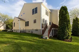 3 Carleton St, Wareham, MA 02558 - Photo 9