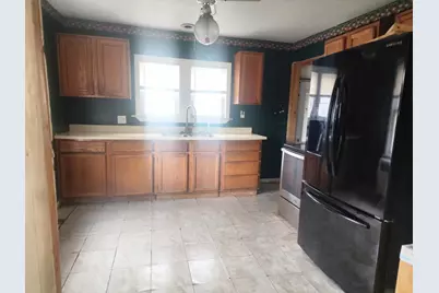 2 Alice St, Montague, MA 01376 - Photo 9