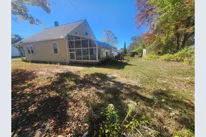 2 Alice St, Montague, MA 01376 - Photo 5