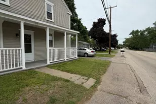 81 Brown St, Attleboro, MA 02703 - Photo 3