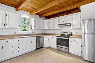 4 Oak Ridge Dr, Bourne, MA 02559 - Photo 9