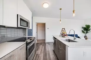 180 Telford, Boston, MA 02135 - Photo 5