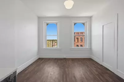 105 High St #4P, Holyoke, MA 01040 - Photo 9