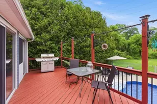 51 Sheffield Rd, Tewksbury, MA 01876 - Photo 9