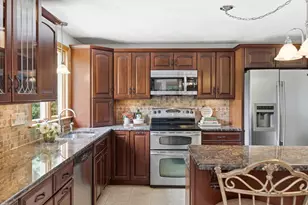 51 Sheffield Rd, Tewksbury, MA 01876 - Photo 17