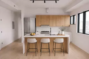 15 Clyde St, Somerville, MA 02145 - Photo 3