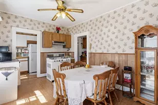 223 Stackpole St, Lowell, MA 01852 - Photo 29