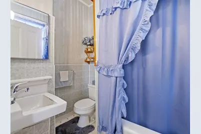 223 Stackpole St, Lowell, MA 01852 - Photo 31