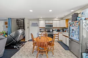 11 Gardner, Salem, MA 01970 - Photo 7