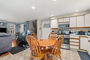 11 Gardner, Salem, MA 01970 - Photo 7