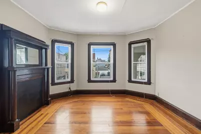 43 Elmdale St #2nd Fl, West Springfield, MA 01089 - Photo 3