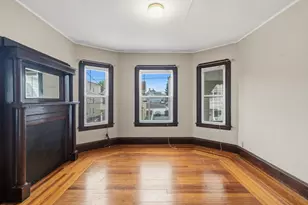 43 Elmdale St, West Springfield, MA 01089 - Photo 3