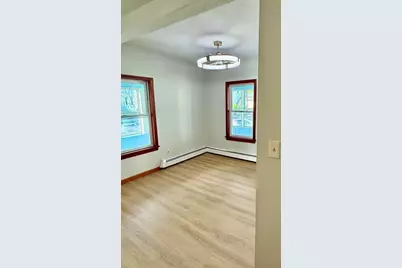 13 Goddard St, Webster, MA 01570 - Photo 5