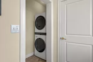 70 Moore St, Winthrop, MA 02152 - Photo 21