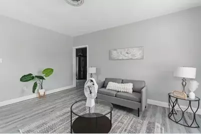 35 N Summer St, Holyoke, MA 01040 - Photo 13