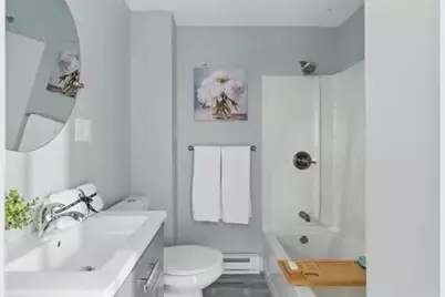 35 N Summer St, Holyoke, MA 01040 - Photo 21