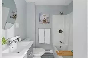 35 N Summer St, Holyoke, MA 01040 - Photo 21