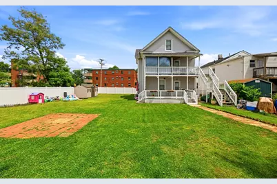 35 N Summer St, Holyoke, MA 01040 - Photo 7