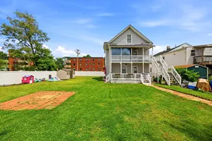 35 N Summer St, Holyoke, MA 01040 - Photo 7
